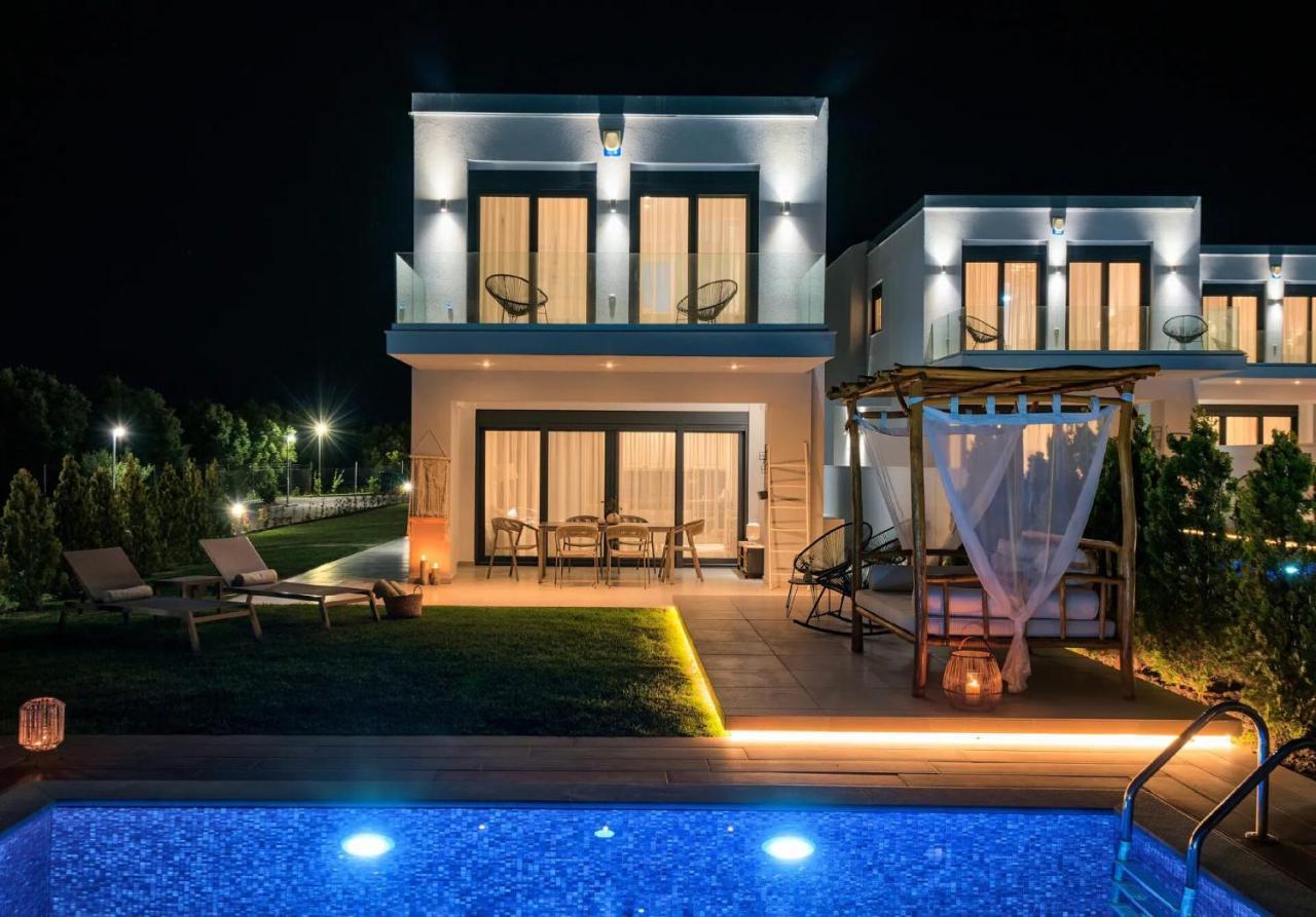 Soleado Luxury Villas Skála Foúrkas 객실 사진